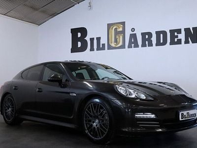 Porsche Panamera 4