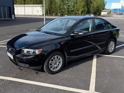 Volvo S40