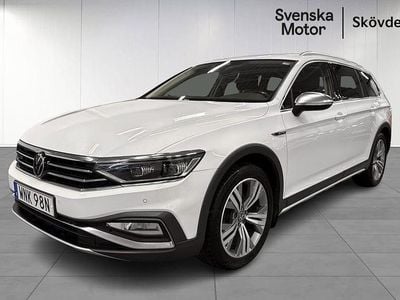 Vit Begagnad 2021 VW Passat Alltrack Kombi | 254 200 kr (Marknadspris)
