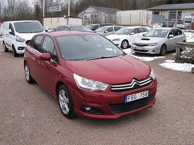 Röd Begagnad 2012 Citroën C4 Halvkombi | 54 000 kr (Marknadspris)