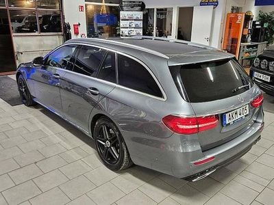Grå Begagnad 2018 Mercedes E220 Avantgarde Kombi | 299 000 kr (Marknadspris)