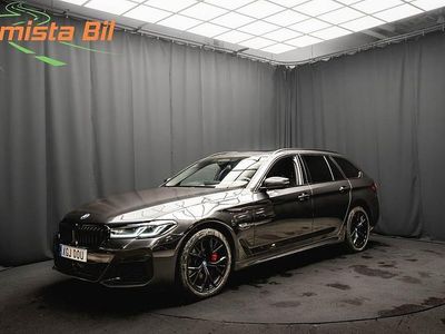 Begagnad BMW 530 M Sport 292 HK (214 kW) 2023 Grå