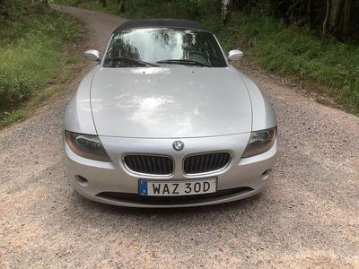 Begagnad BMW Z4 170 HK (125 kW) 2005 Silver Cab