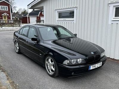 BMW 525