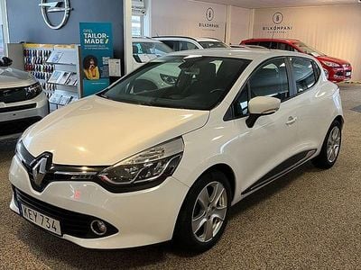 Begagnad Renault Clio IV 90 HK (66 kW) 2015 Vit Halvkombi