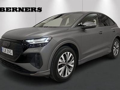 Grå Begagnad 2024 Audi Q4 Sportback e-tron Advanced Plus SUV | 529 900 kr (Dyr)