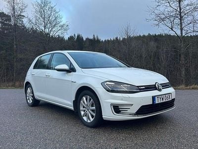 Begagnad VW e-Golf 100 kW (136 HK) 2020 Halvkombi