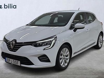 Vit Begagnad 2022 Renault Clio V Intens Halvkombi | 169 000 kr (Marknadspris)