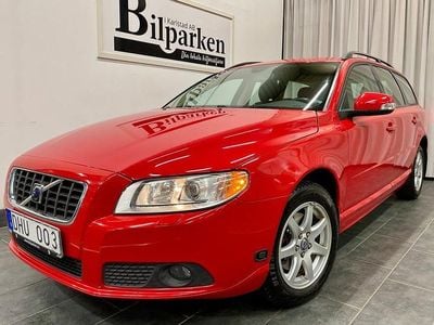 Röd Begagnad 2009 Volvo V70 Momentum Kombi | 69 900 kr (Marknadspris)