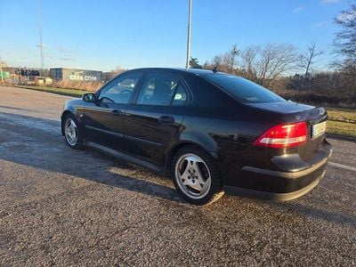 Begagnad 2004 Saab 9-3 Sedan | 22 000 kr (Marknadspris)