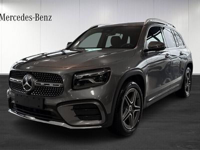 Mercedes GLB220