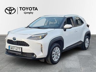 Vit Begagnad 2022 Toyota Yaris Cross Active SUV | 269 000 kr (Marknadspris)
