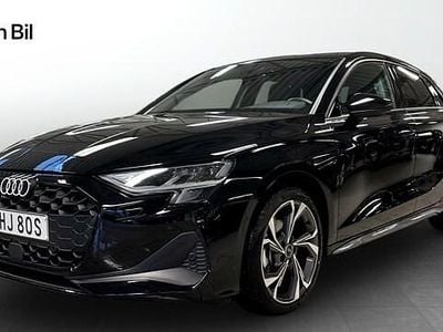 Brilliantsvart Begagnad 2025 Audi A3 Proline Sedan | 314 000 kr (Marknadspris)
