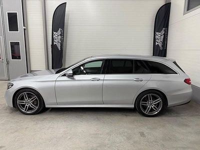 Silver Begagnad 2018 Mercedes E220 AMG Kombi | 259 900 kr (Bra pris)