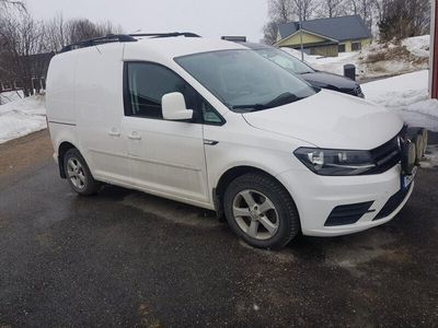 begagnad VW Caddy Skåpbil 1.6 TDI BlueMotion Euro 5