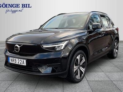 Svart Begagnad 2022 Volvo XC40 Core SUV | 329 000 kr