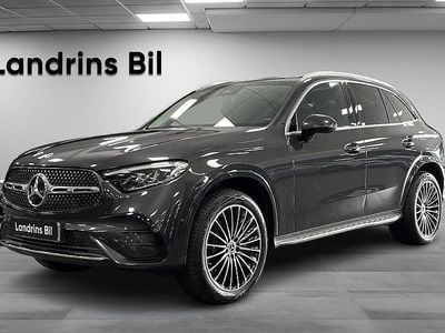 Grå Begagnad 2023 Mercedes GLC300e AMG SUV | 649 000 kr (Marknadspris)