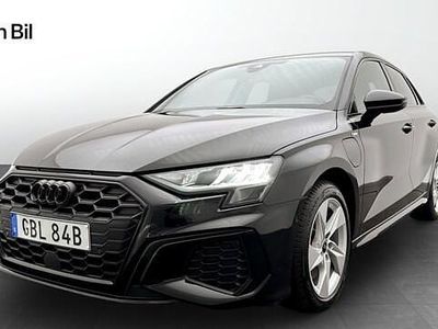Mytsvart metallic Begagnad 2023 Audi A3 Sportback e-tron S-Line Halvkombi | 379 000 kr (Dyr)