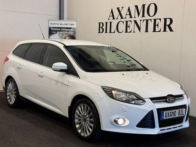 Begagnad Ford Focus Titanium 126 HK (92 kW) 2012 Vit Kombi