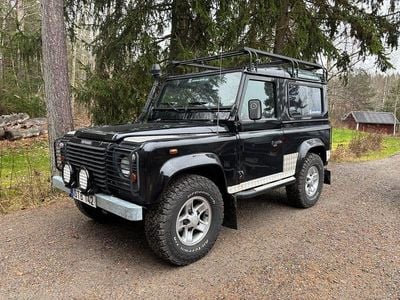Begagnad 2002 Land Rover Defender Kombi | 280 000 kr