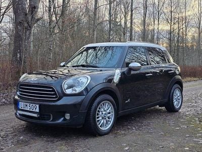 Svart Begagnad 2011 Mini Cooper D Countryman SUV | 71 900 kr (Marknadspris)