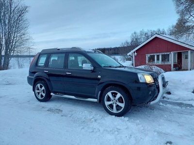 begagnad Nissan X-Trail 2.5 4x4