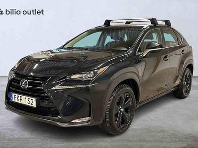 Svart Begagnad 2017 Lexus NX300h SUV | 219 900 kr