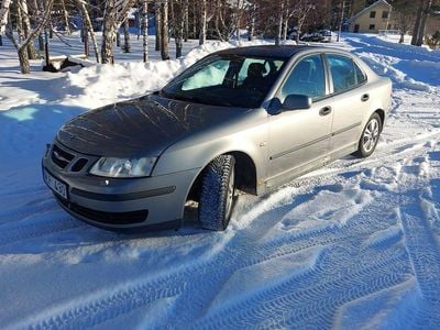 Begagnad Saab 9-3 175 HK (128 kW) 2005 Grå