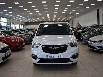begagnad Opel Combo Premium L2 D130 Automat 2023, Transportbil
