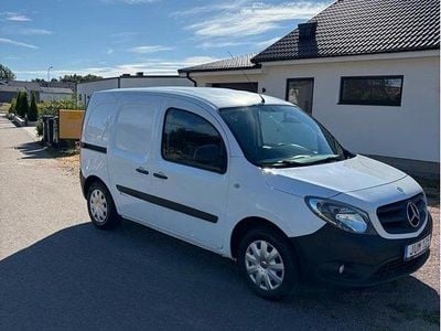 Mercedes Citan 109