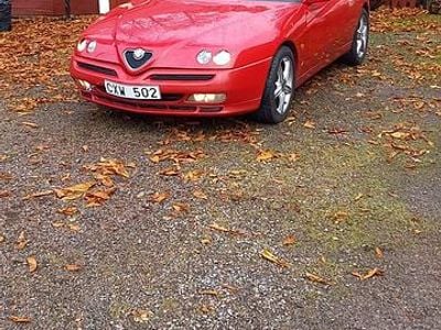 Begagnad Alfa Romeo Spider 155 HK (114 kW) 1998 Cab