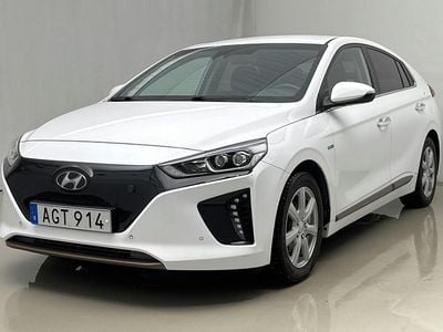 Vit Begagnad 2019 Hyundai Ioniq Premium Halvkombi | 150 000 kr (Superpris)