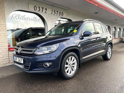 Mörkblå Begagnad 2013 VW Tiguan Sportline SUV | 148 500 kr (Lite dyr)