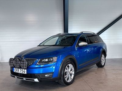 begagnad Skoda Octavia Scout 2.0 TDI 4x4 DSG | Drag | Adaptiv