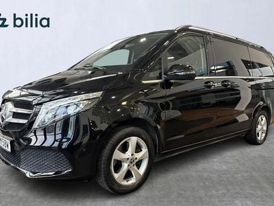 Svart Begagnad 2020 Mercedes V300 Minibuss | 559 000 kr (Bra pris)