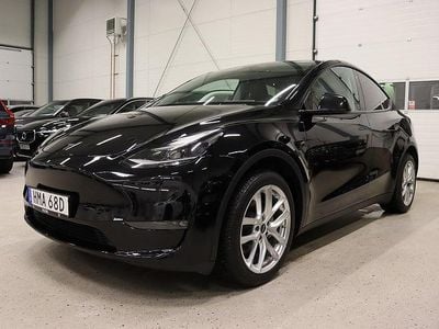Svart Begagnad 2023 Tesla Model Y Long Range AWD SUV | 408 800 kr (Marknadspris)