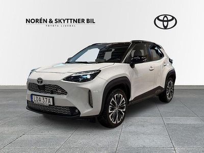 Begagnad Toyota Yaris Cross 92 HK (67 kW) 2024 Grå SUV