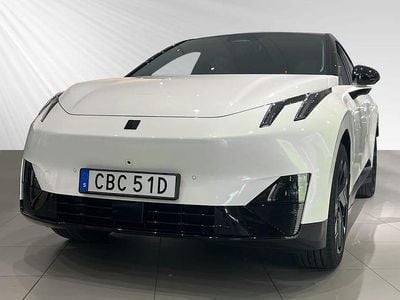 Begagnad Lynk & Co 02 202 kW (275 HK) 2024 Vit SUV