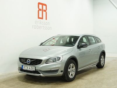 begagnad Volvo V60 CC D4 AWD Automat Momentum Euro 6 VOC