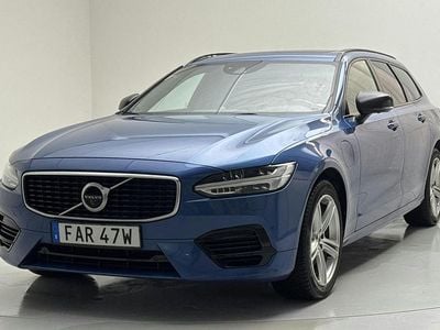 Blå Begagnad 2020 Volvo V90 R-Design Kombi | 300 000 kr (Marknadspris)
