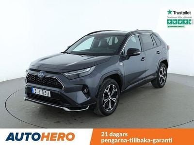 Grå Begagnad 2023 Toyota RAV4 SUV | 496 000 kr (Lite dyr)
