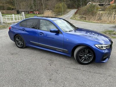 begagnad BMW 320 d xDrive Sedan M Sport Steptronic/Glastak/Värmare