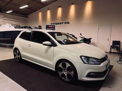 Begagnad VW Polo GTI 180 HK (132 kW) 2011 Vit Halvkombi
