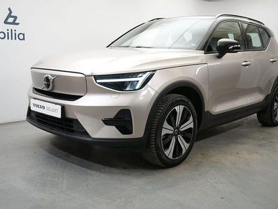 Grå Begagnad 2022 Volvo XC40 Core SUV | 339 900 kr