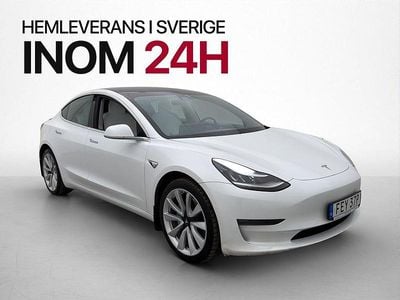 Begagnad Tesla Model 3 Long Range AWD 366 kW (498 HK) 2020 Vit Sedan