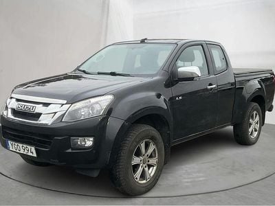 Svart Begagnad 2016 Isuzu D-Max Sedan | 126 000 kr
