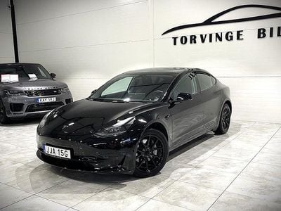 Svart Begagnad 2022 Tesla Model 3 Standard Range Sedan | 319 000 kr (Marknadspris)
