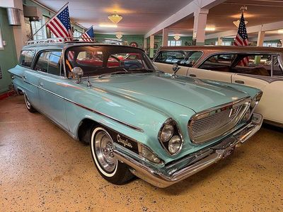 Begagnad Chrysler Newport 265 HK (194 kW) 1962 Ljusblå Kombi