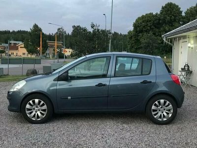 begagnad Renault Clio 1.2 75hk