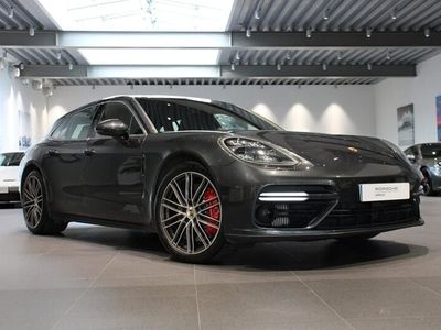 Porsche Panamera Turbo